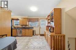 16 REDWOOD Court | Hamilton Ontario | Slide Image Nine