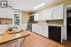318 GUELPH Avenue | Cambridge Ontario | Slide Image Sixteen