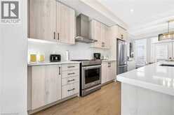 26 FREEDOM Crescent | Hamilton Ontario | Slide Image Eight