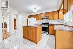 6484 SKIPPER Way | Mississauga Ontario | Slide Image Thirteen