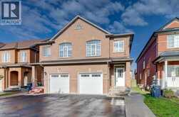 6484 SKIPPER Way | Mississauga Ontario | Slide Image Three