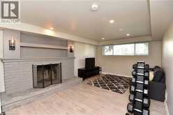 699 CASTLEGUARD Crescent | Burlington Ontario | Slide Image Forty