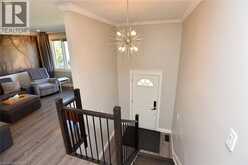 699 CASTLEGUARD Crescent | Burlington Ontario | Slide Image Six
