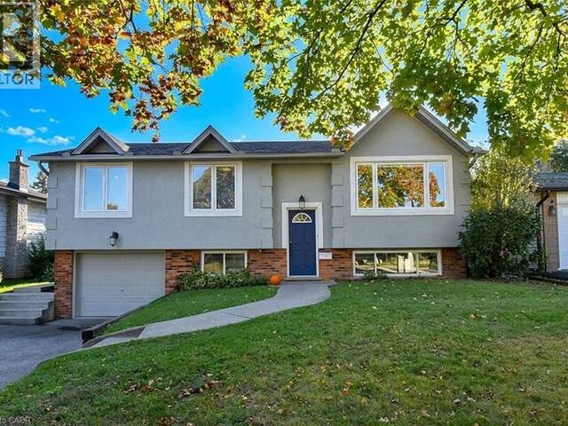 699 CASTLEGUARD Crescent Burlington Ontario, L7N 2W7 - 3 Bedrooms Home For Sale