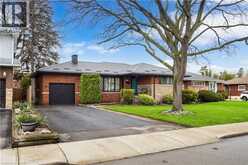 32 BELAIR Drive | Hamilton Ontario | Slide Image Two