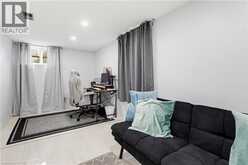 32 BELAIR Drive | Hamilton Ontario | Slide Image Eight
