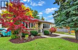 25 APPLEWOOD Avenue | Kitchener Ontario | Slide Image Two