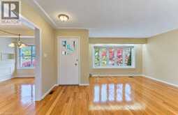 25 APPLEWOOD Avenue | Kitchener Ontario | Slide Image Four