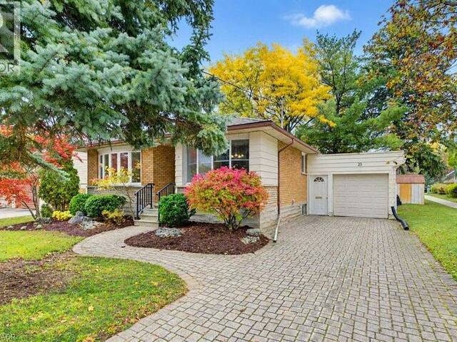 25 APPLEWOOD Avenue Kitchener Ontario, N2B 1V9 - 3 Bedrooms Home For Sale