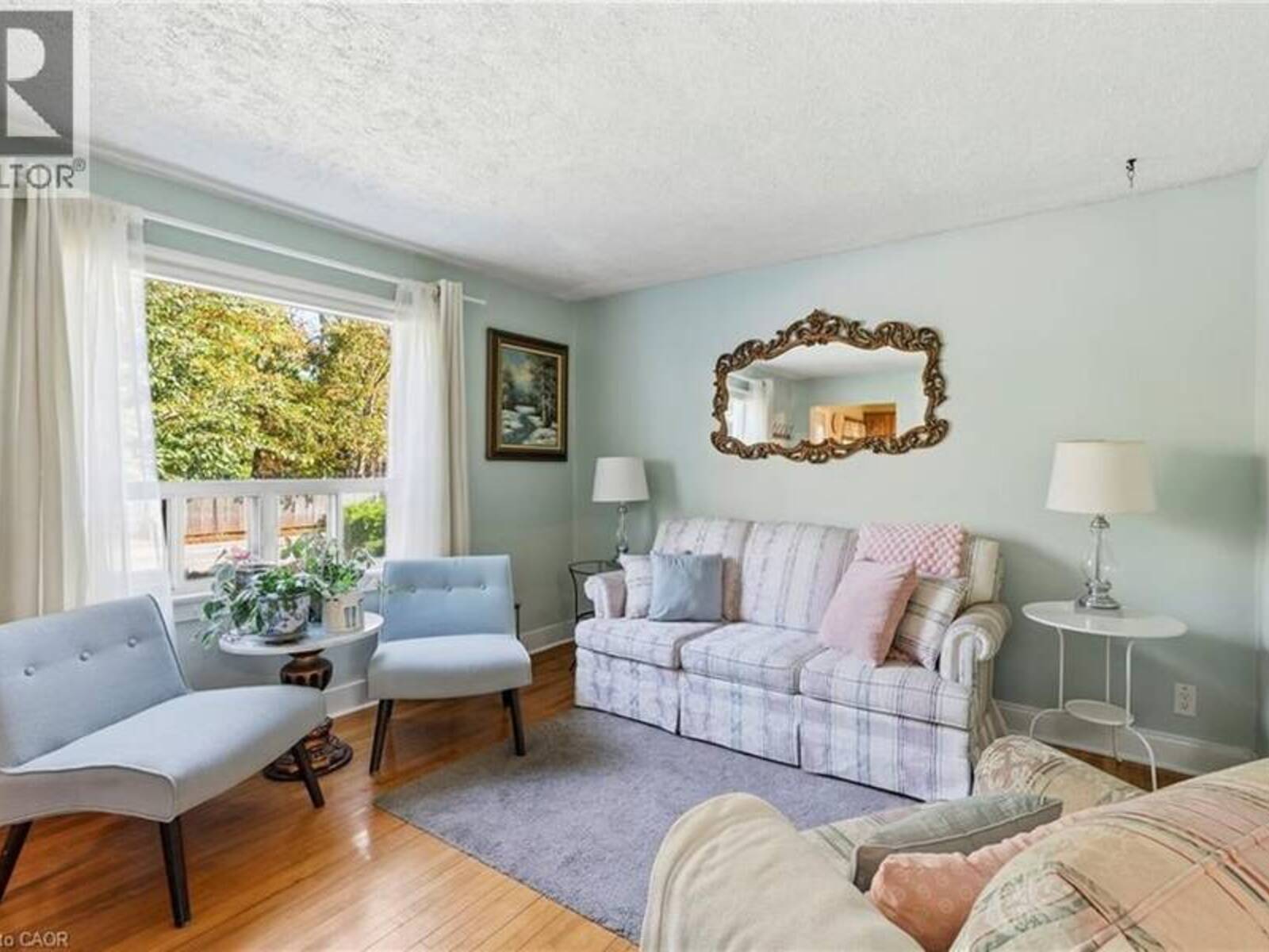600 HAGER Avenue, Burlington, Ontario L7S 1P6