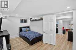 486 EAST 38TH Street | Hamilton Ontario | Slide Image Forty