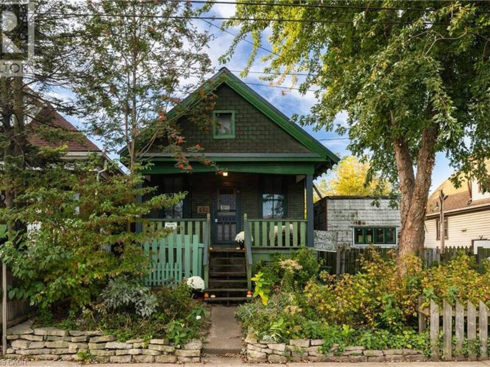 192 GRENFELL Street, Hamilton, Ontario L8H 3J4