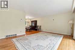 688 CHERRYWOOD Drive | Burlington Ontario | Slide Image Nine