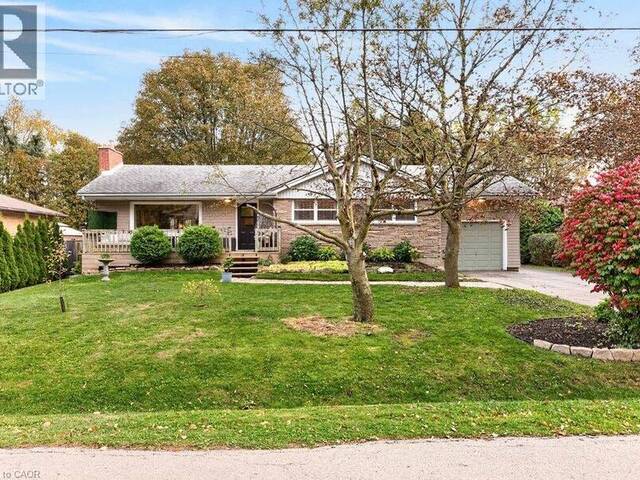 58 HATTON Drive Ancaster Ontario, L9G 2H6 - 5 Bedrooms Home For Sale
