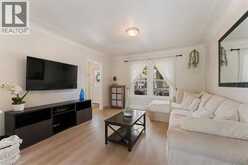 17 CRAIGMILLER Avenue | Hamilton Ontario | Slide Image Seven