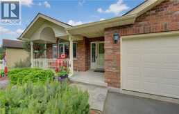 599 COLDSTREAM Drive | Waterloo Ontario | Slide Image Eight