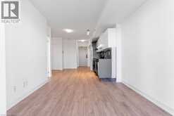 3200 DAKOTA Common Unit# B906 | Burlington Ontario | Slide Image Nine