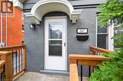 247 HOMEWOOD Avenue | Hamilton Ontario | Slide Image Four