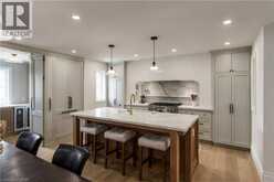 890 FOREST GLEN Avenue | Burlington Ontario | Slide Image Nine