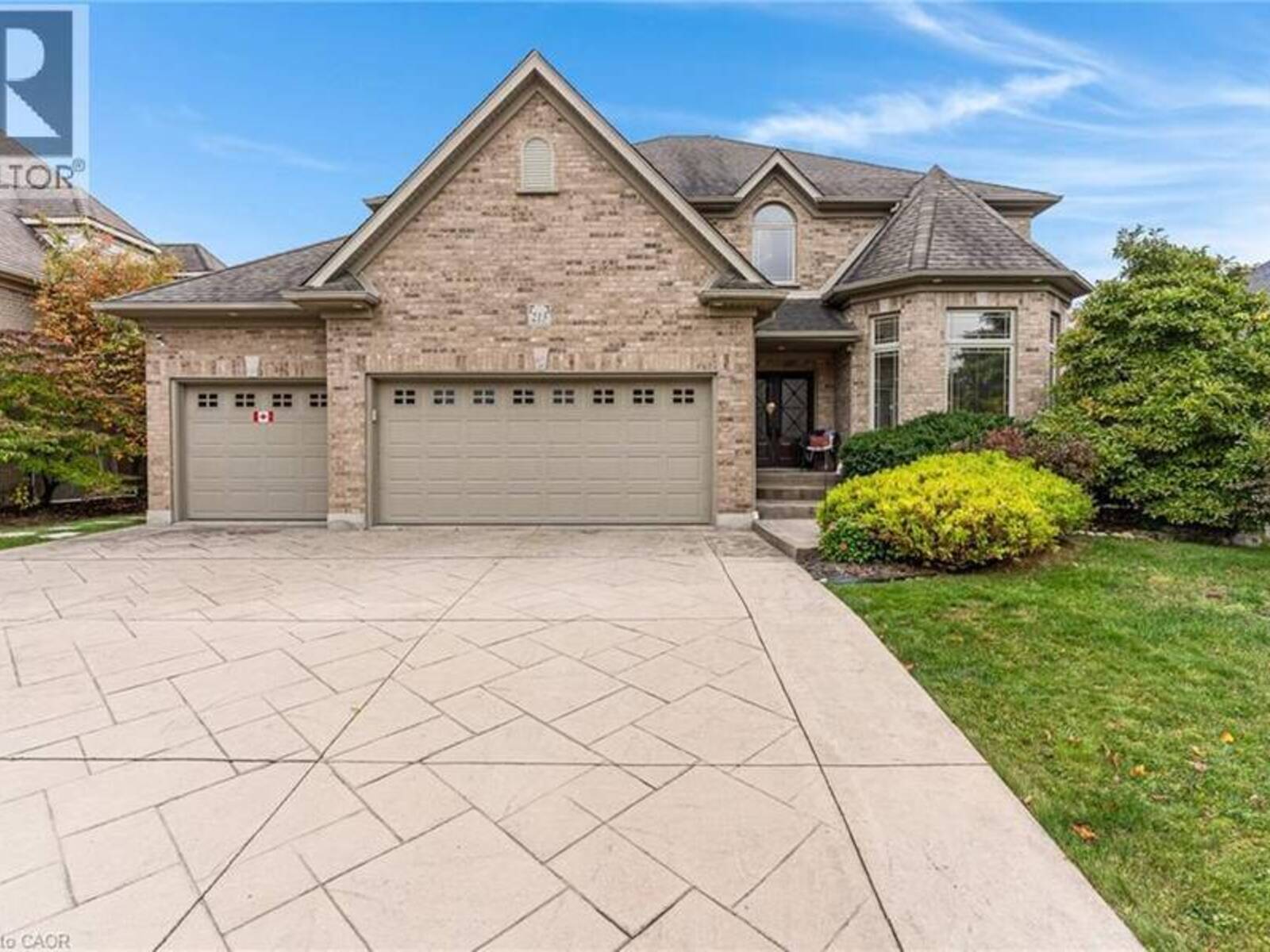 213 DEER RIDGE Drive, Kitchener, Ontario N2P 2K5