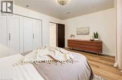 404 LAKEVIEW Drive | Waterloo Ontario | Slide Image Seventeen