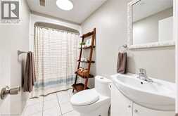 404 LAKEVIEW Drive | Waterloo Ontario | Slide Image Twenty-four