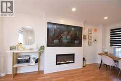 56 ENFIELD Crescent | Brantford Ontario | Slide Image Nine