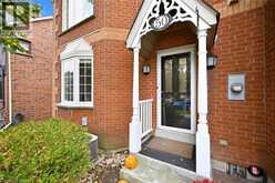 50 EDGEWATER Drive | Hamilton Ontario | Slide Image Four