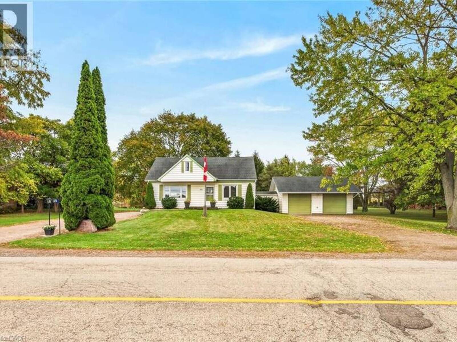 376 ROCK CHAPEL Road, Dundas, Ontario L9H 5E2