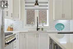 193 WHITTINGTON Drive | Ancaster Ontario | Slide Image Nine