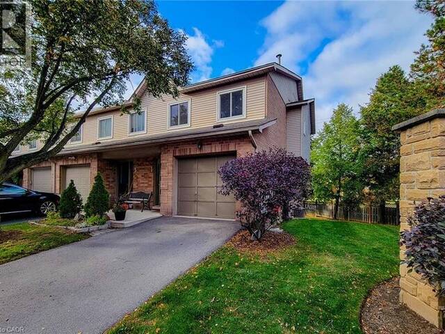 26 MOSS Boulevard Unit# 1 Dundas Ontario, L9H 6W7 - 3 Bedrooms Condo For Sale