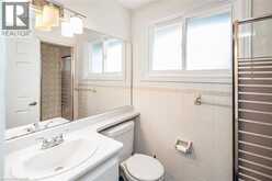 318 CAVENDISH Drive | Ancaster Ontario | Slide Image Sixteen
