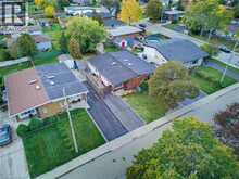 34 FIELDING Crescent | Hamilton Ontario | Slide Image Thirty-four