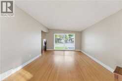 34 FIELDING Crescent | Hamilton Ontario | Slide Image Five
