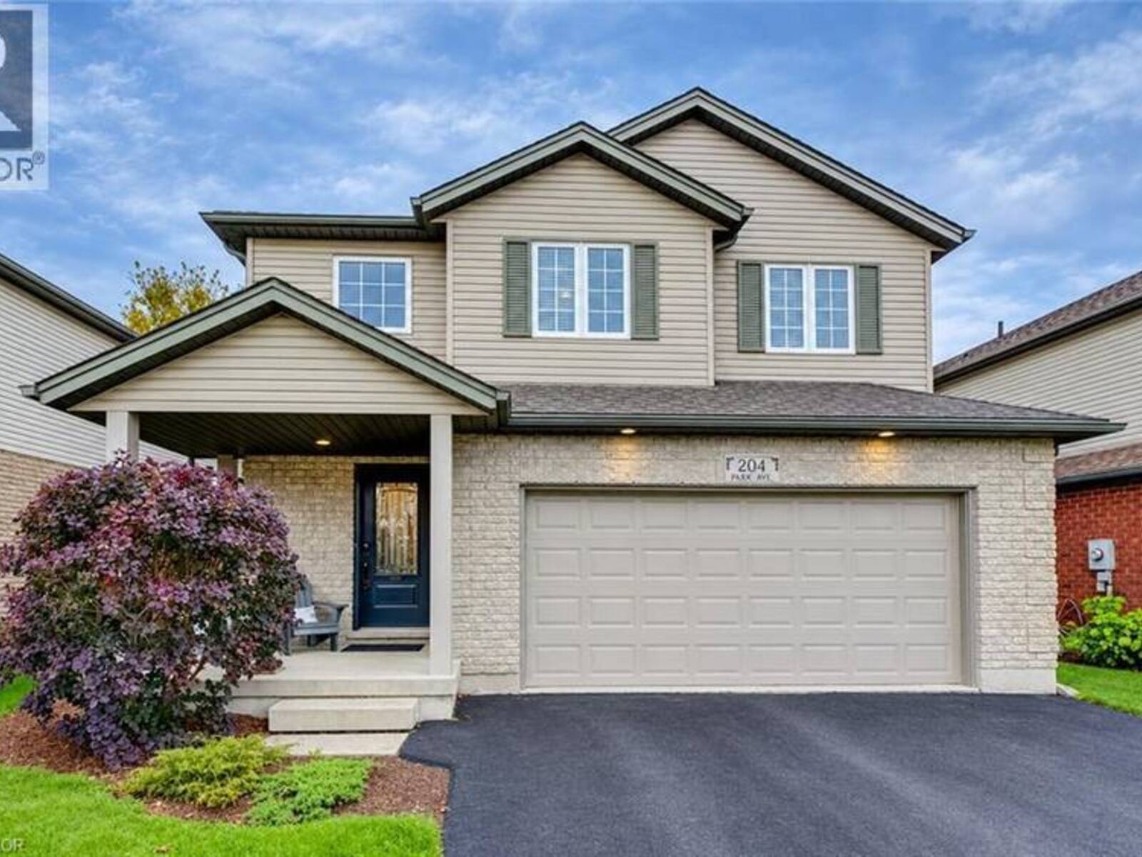 204 PARK Avenue W, Elmira, Ontario N3B 3N3