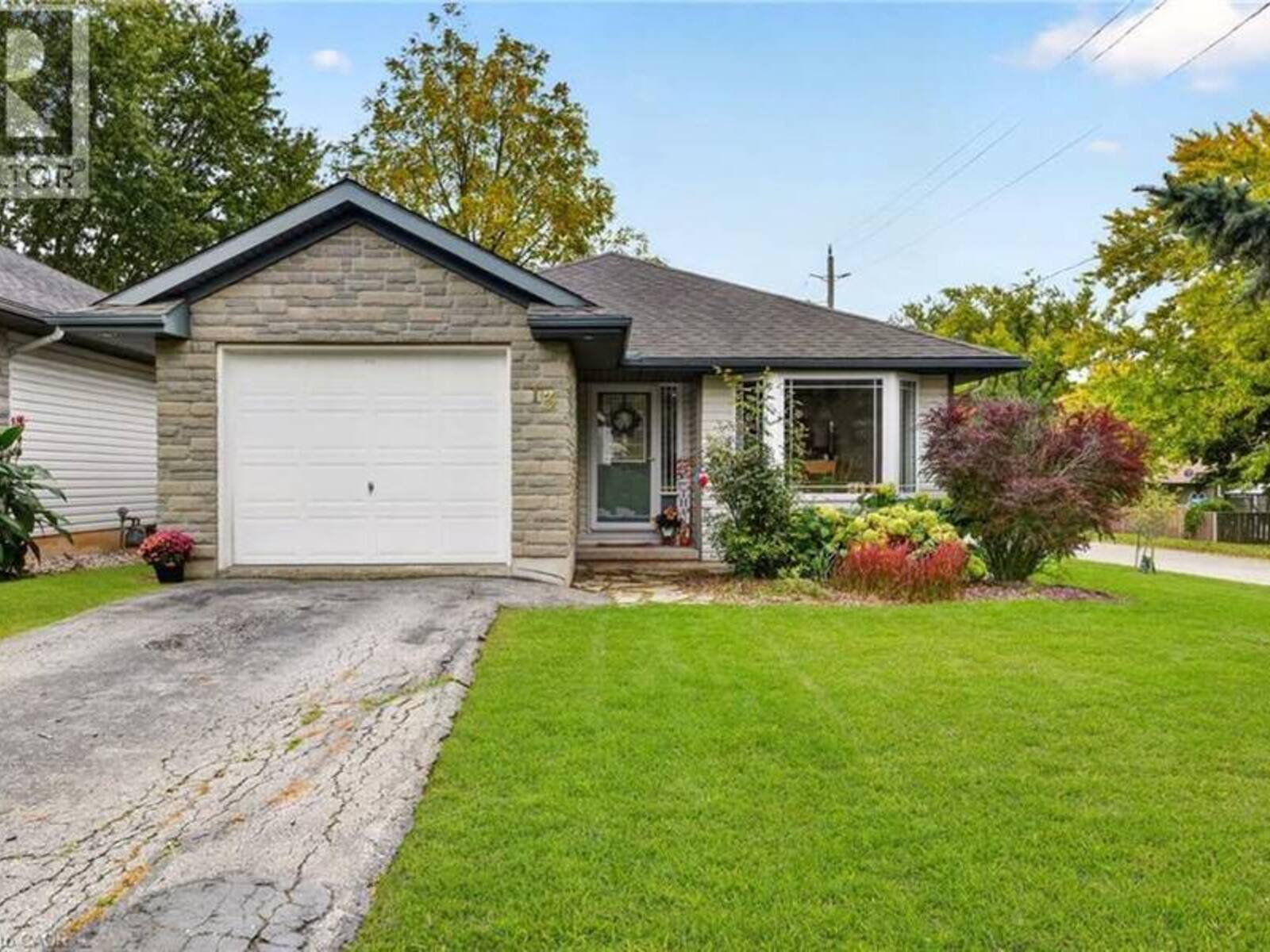 13 BARTON Street, Cayuga, Ontario N0A 1E0