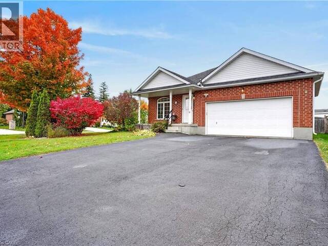 10 PATTISON PLCE Place Fergus Ontario, N1M 3V1 - 3 Bedrooms Home For Sale