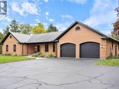 320 EVERGREEN HILL Road Simcoe Ontario, N3Y 4K1