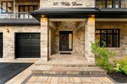 471 WILLIS Drive | Oakville Ontario | Slide Image Three
