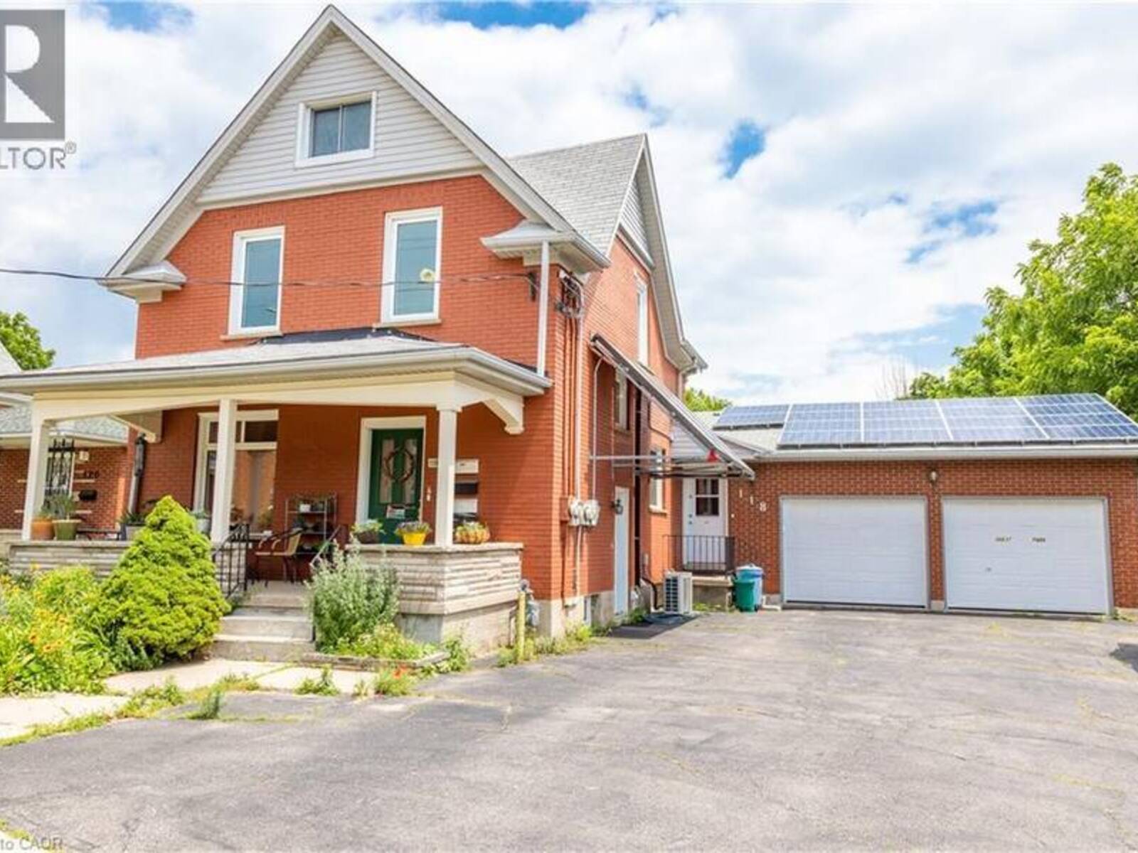 118 STRANGE Street, Kitchener, Ontario N2G 1R3