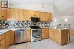 102 COVE Crescent | Hamilton Ontario | Slide Image Ten