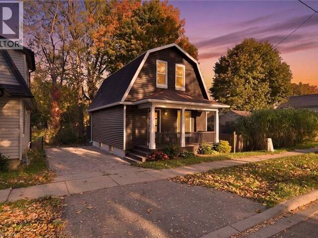 217 QUEEN Street N Simcoe Ontario, N3Y 3Y8 - 2 Bedrooms Home For Sale