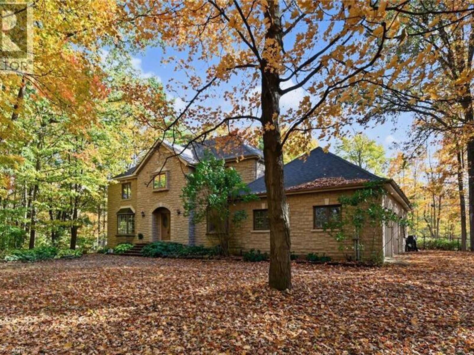 872 6TH CONC Road W, Hamilton, Ontario L8B 1M9