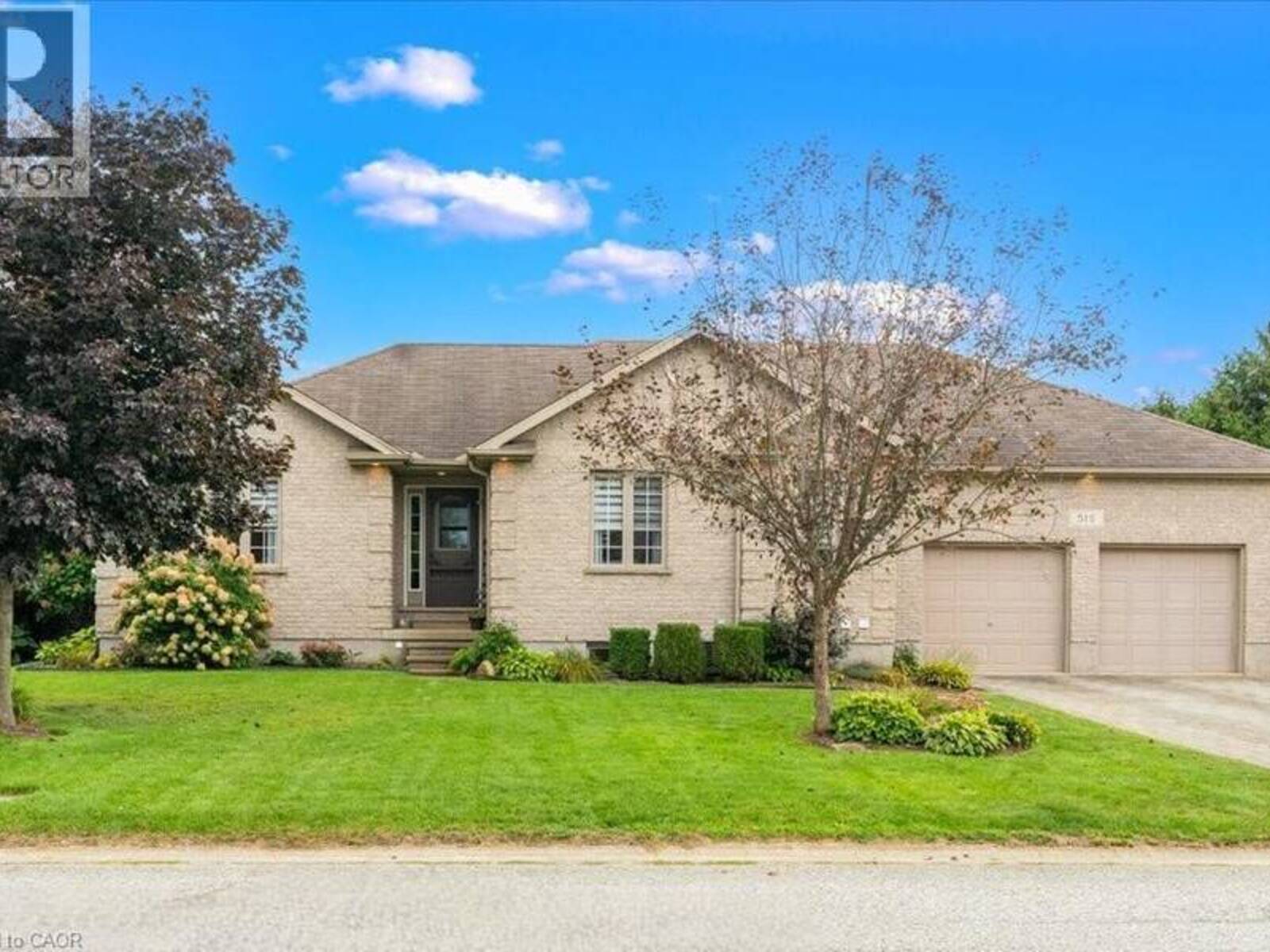 515 WOODWARD Drive, Mount Brydges, Ontario N0L 1W0