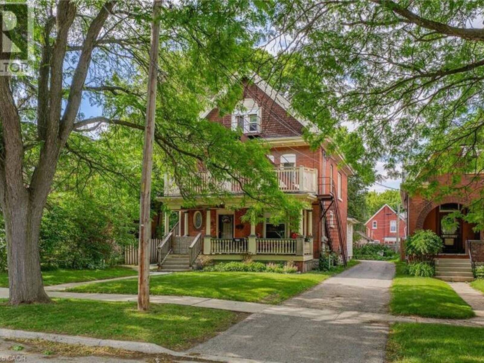 126 CHATHAM Street, Brantford, Ontario N3S 4G4