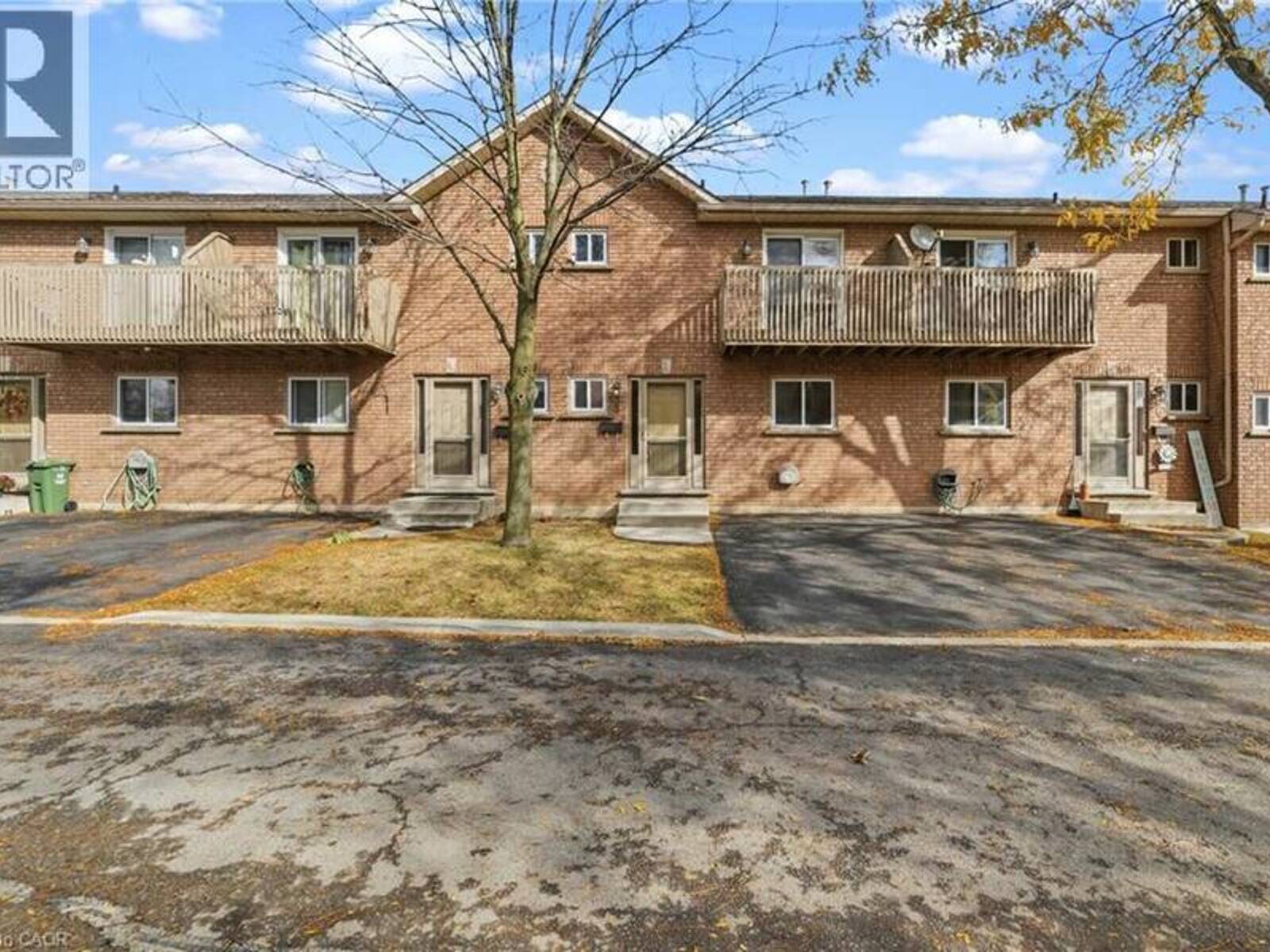 1475 UPPER GAGE Avenue Unit# 5, Hamilton, Ontario L8W 1E6