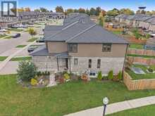 100 LINKS Crescent | Woodstock Ontario | Slide Image Forty-seven