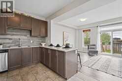 100 LINKS Crescent | Woodstock Ontario | Slide Image Seven