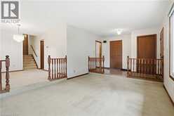 84 LARCHWOOD Circle | Welland Ontario | Slide Image Four