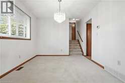 84 LARCHWOOD Circle | Welland Ontario | Slide Image Seven